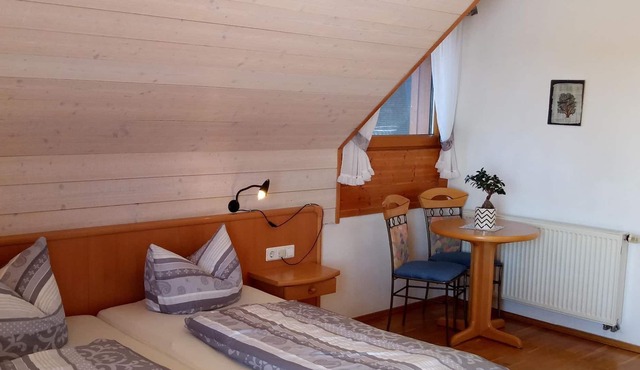 Double room 1 - Gasthof Grüner Baum "Congo"