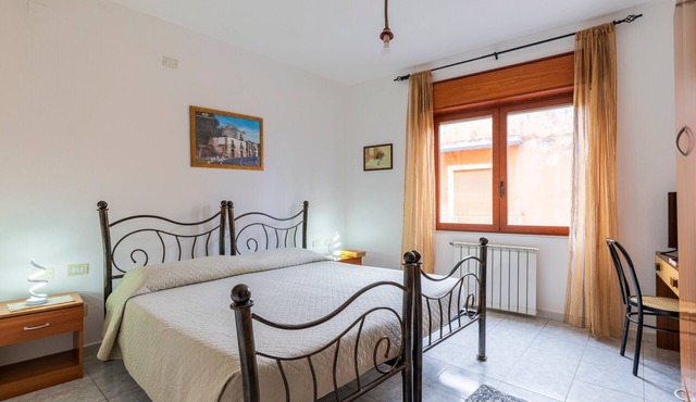 Double Room 206 with Air Conditioning