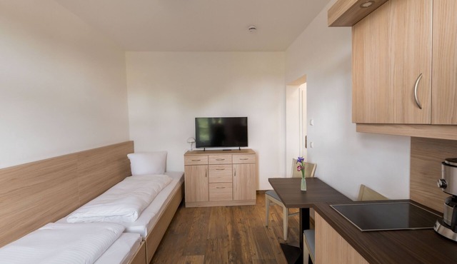 Double room comfort 107 - Lokschuppen Pasewalk- guest houses with double rooms, single rooms and