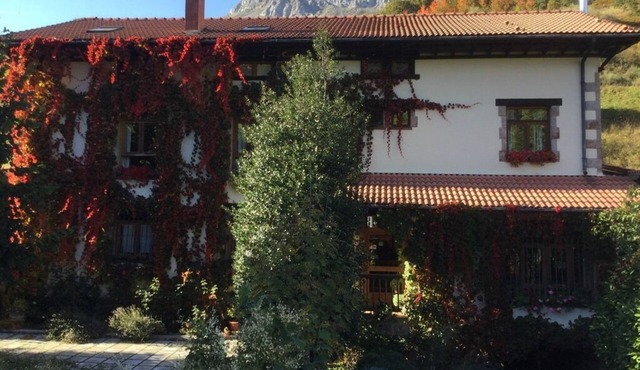 Double room 2 beds.Ruta del Cares.Picos de Europa