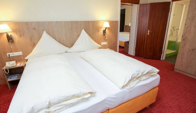 Double room Exclusive Family room with bathtub/shower/WC