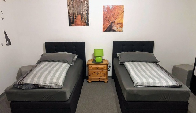 Double room-Private Bathroom-Doppel getrennte Betten
