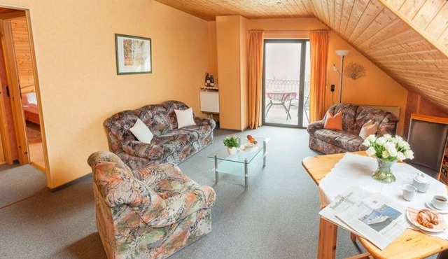 Double room Rivaner with separate living room - Ferienweingut Wolfgang Bollig -
