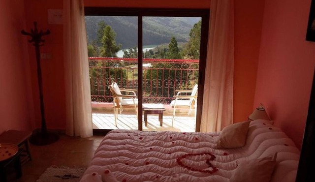 Double room with balcony and stunning view in Dar l'eau Vive