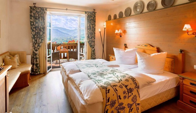 Double Room with Balcony - Hotel Leeberghof