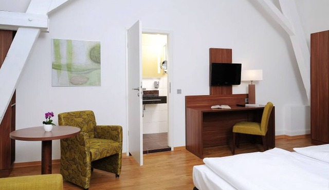 Double room with extra bed