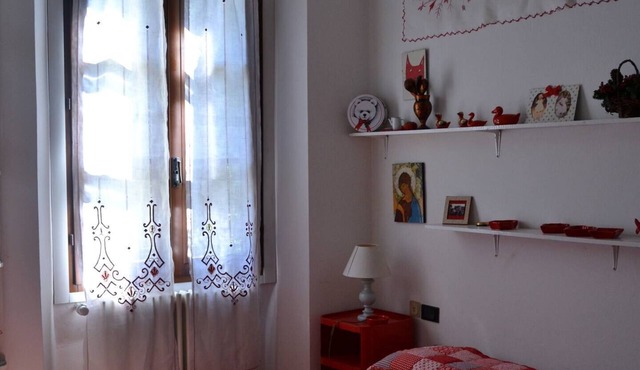 Double Room with Single Beds with Private Bathroom