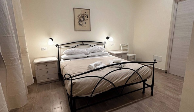 Double room with private bathroom in Terralba (Oristano) - Mirto