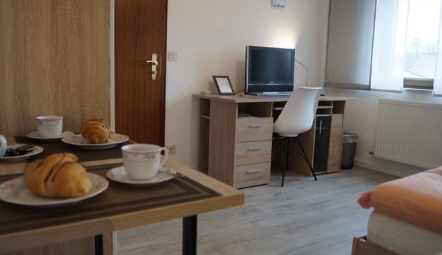 Double room with shower/WC - Eifel-Ferienwohnung Gisela