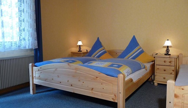 Double room with shower/WC - Weingut-Pension Schiff