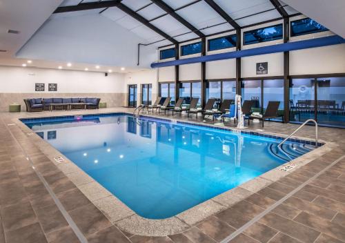 DoubleTree by Hilton Monroe Township Cranbury