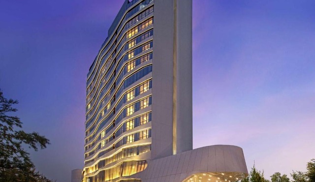 DoubleTree by Hilton Ahmedabad