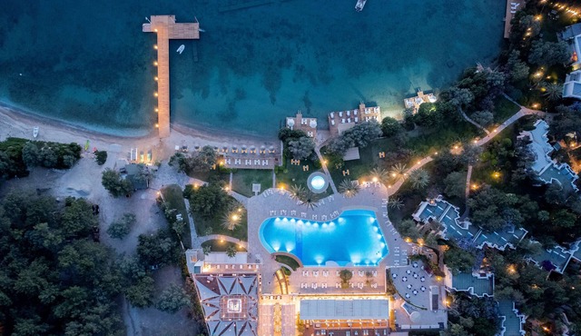 DoubleTree by Hilton Bodrum Işıl Club Ultra All Inclusive Resort