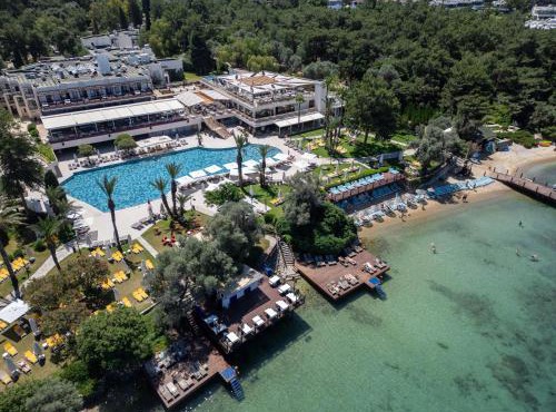 DoubleTree by Hilton Bodrum Isil Club Ultra All-Inclusive Resort