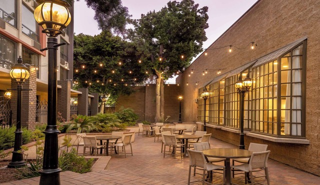 DoubleTree by Hilton Hotel San Bernardino