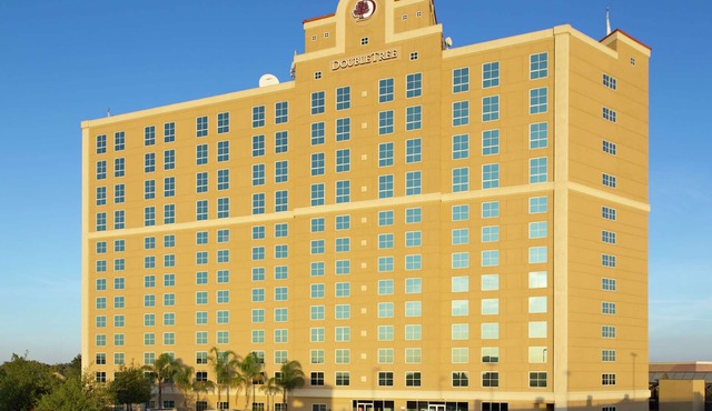 DoubleTree by Hilton Hotel Modesto