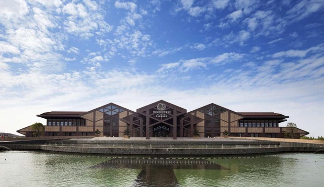 DoubleTree By Hilton Jiaxing