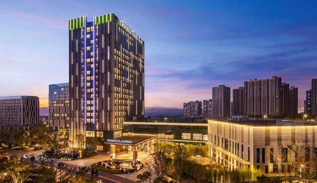 Doubletree By Hilton Kunming Airport