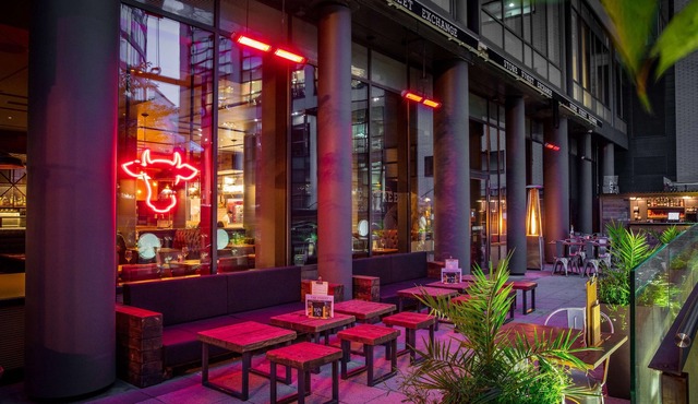 DoubleTree by Hilton Manchester - Piccadilly
