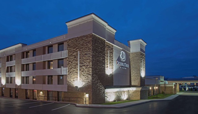 DoubleTree by Hilton Schenectady Downtown