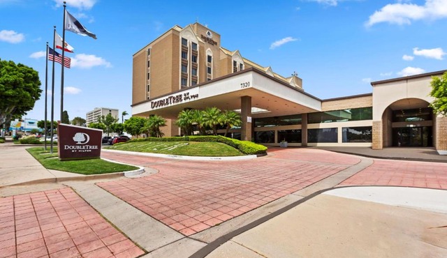 Doubletree by Hilton Whittier