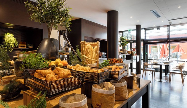 Doubletree By Hilton Paris Boulogne
