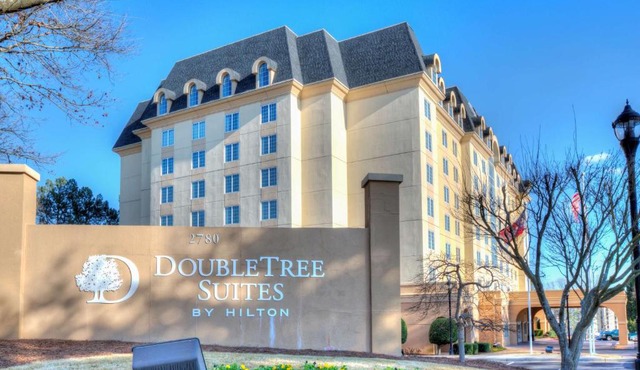 Doubletree Suites by Hilton at The Battery Atlanta