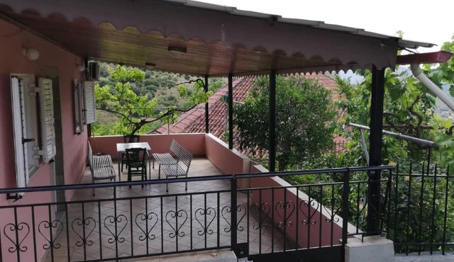 Doulis House