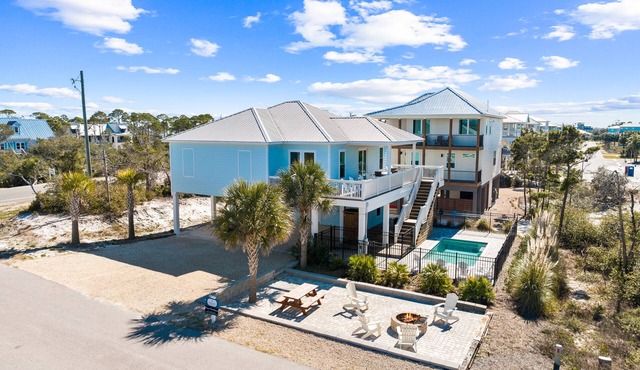 Down the Shore: Stunning Gulf Views, North Cape, Private Pool, Pet Friendly!