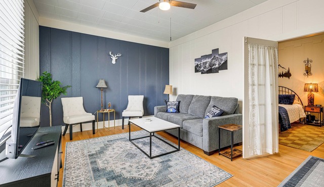 Downtown Anaconda Studio: Walk to Dining & Bars!