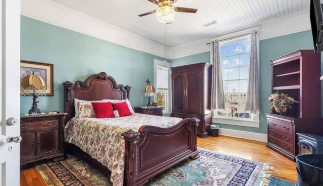 Downtown Anderson Stay | Queen Bed + Event Space