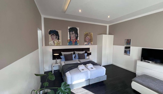 Downtown Apartment Nr. 9 mit Balkon
