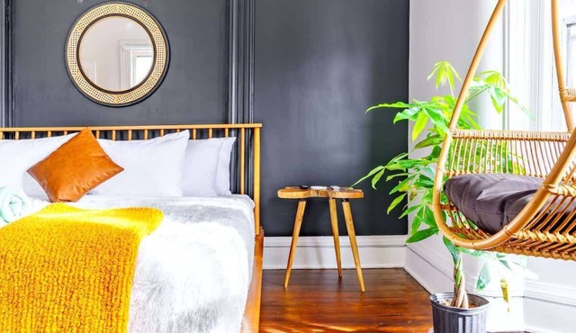 Downtown Chillicothe | Walk to Historic District | Free Parking | 5,800+ Reviews
