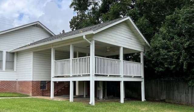 Downtown Douglas Delightful 4 Bedroom house with patio