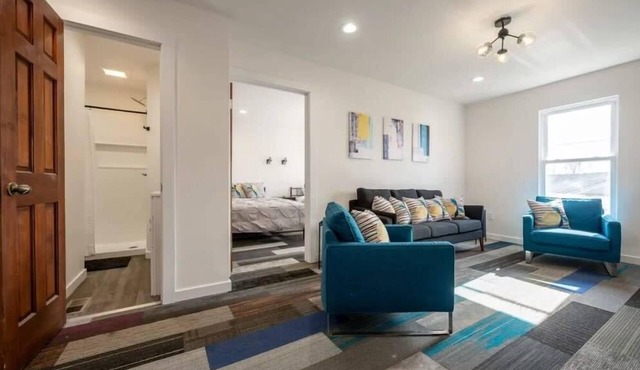 Downtown Escape, Cozy & Private