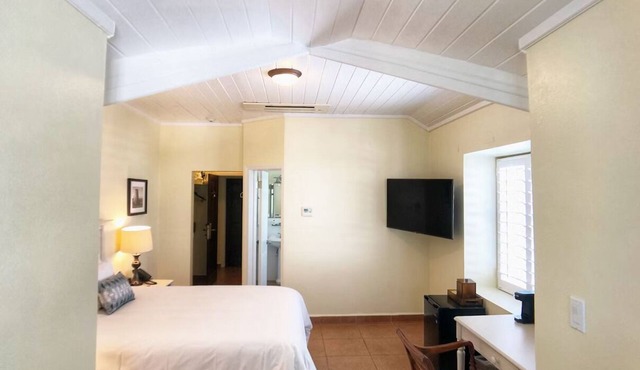 Downtown Getaway Near Dining, Shopping, and Christiansted’s Historic Fort