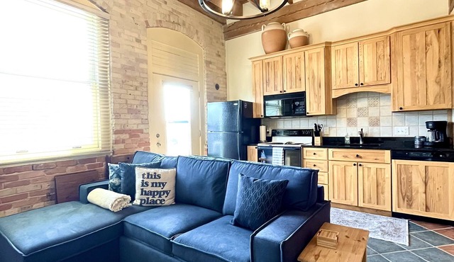 Downtown Harbor Condo! Grand Haven, MI