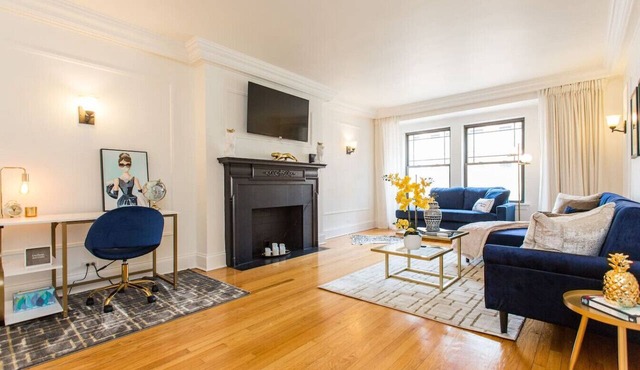 Downtown Mag Mile Sleep 20 | 6bd/6ba