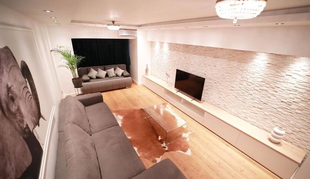Downtown Oasis Unirii Apartment