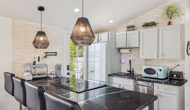 Downtown Phoenix Modern Retreat | 2 Homes in 1!