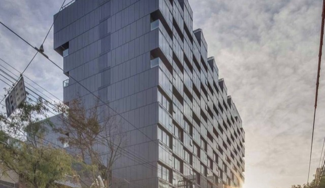 Downtown Toronto luxury unit/Free parking