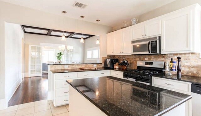 Downtown views, ample living space, and comfortable bedrooms.