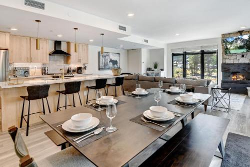 Downtown WP Condo 2208 I Private Hot Tub I AC I Great Views I Activity Program
