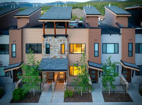 Downtown WP Villa 254 I Rooftop Hot Tub I Great Views I Activity Program