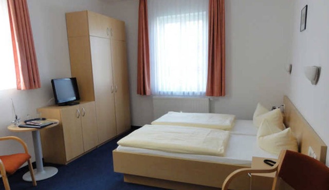 DR 01 Standard with city view - Hotel garni Meeresgruß ***
