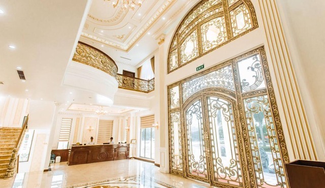 Dragon Legend Hotel