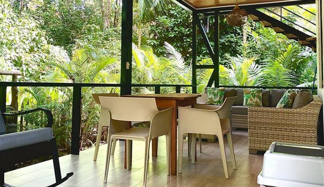 Dragonfly Beachfront Villas