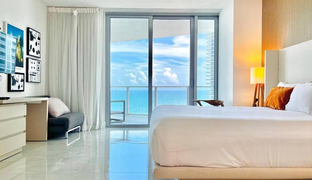 Dramatic Ocean View at Hyde Resort And Residences