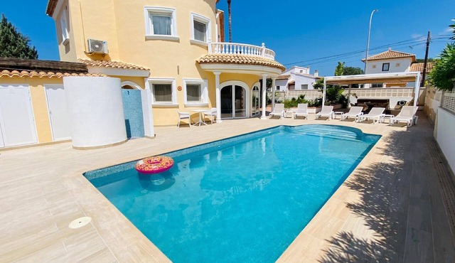 Dream villa Revoltes in Els Poblets-Denia with swimming pool