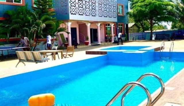 Dreamers Lodge